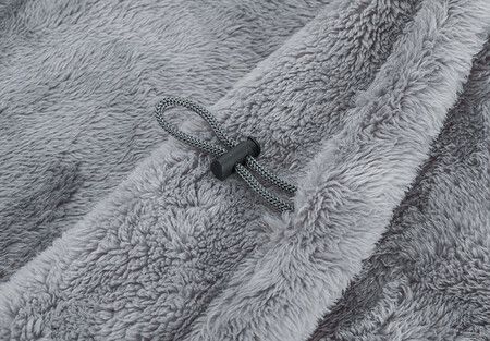Machine washable cat bed  apron sleeping bag to prevent clothes from getting covered in fur