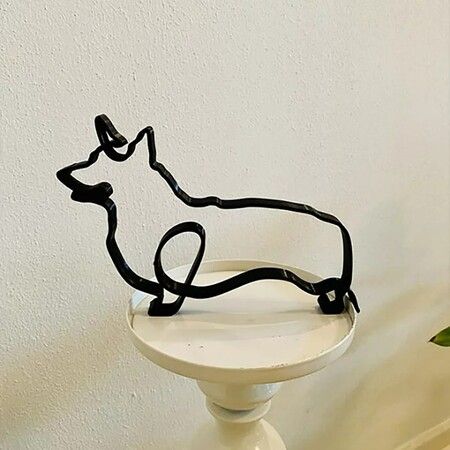 Dog Minimalist Art Sculpture Personalized Gift Metal Decoration