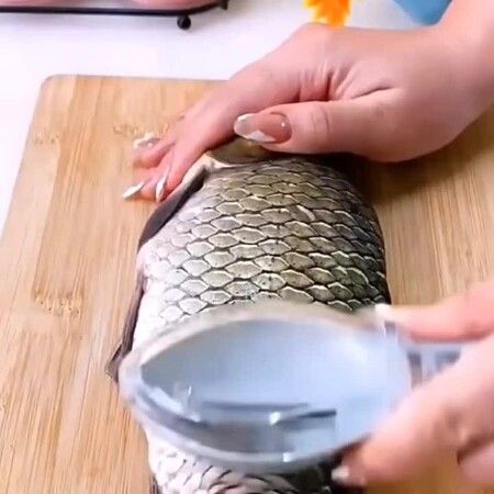 Fast Remove Fish Skin Brush Plastic Fish Scales Graters Scraper Easy Kitchen Cleaning Tool