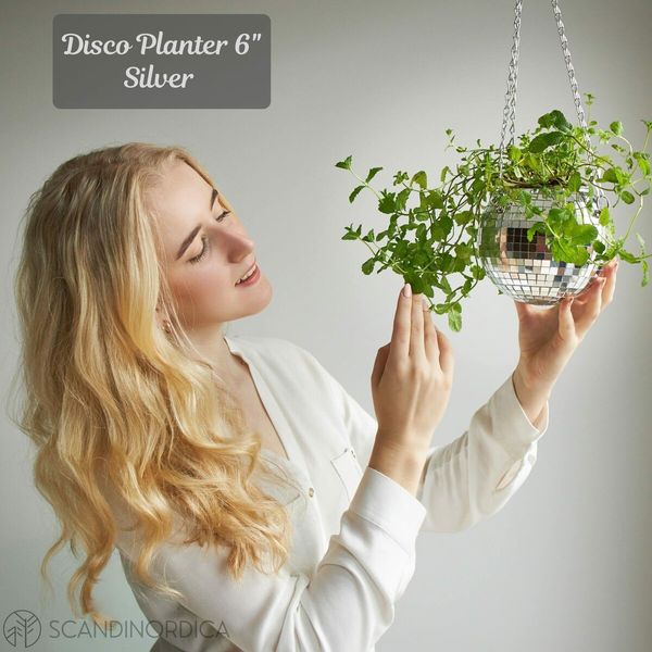 Disco Ball Plant Hanger, Mirrorball Disco Planter with Chain and Macrame Hanger, Hanging Planters for Indoor Plants 15cm Silver