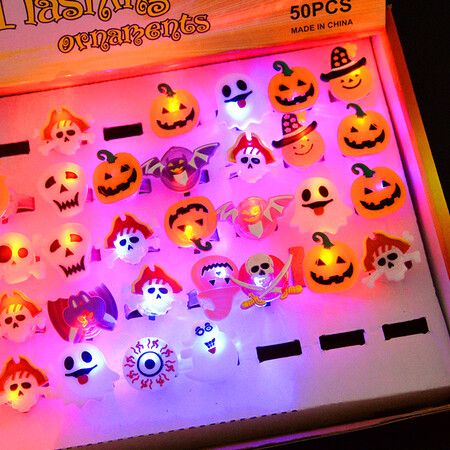 50pcs Halloween Decorations Creative Cute Pumpkin Ghost Eye Rings for Children Halloween Luminous Rings LED Flash Finger Ring