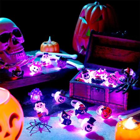 50pcs Halloween Decorations Creative Cute Pumpkin Ghost Eye Rings for Children Halloween Luminous Rings LED Flash Finger Ring