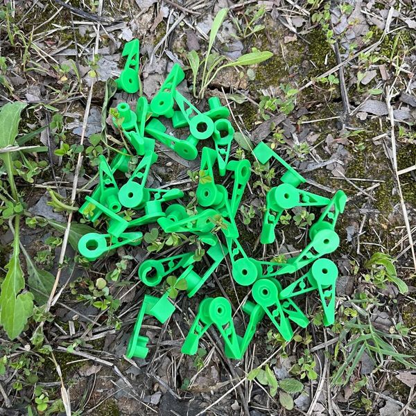 30 Pcs 360 Degree Adjustable Plant Stem Training Clips Plant Branches Bender Clips Plant Low Stress Training Control Green