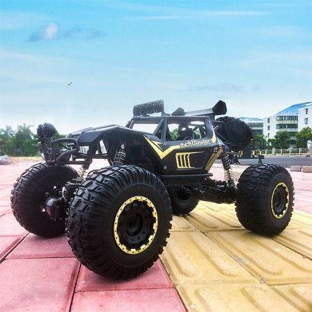 SF 609E 1/8 2.4G 4WD RC Car Electric Off-Road Vehicles Monster Truck Alloy Shell RTR Model Kid Children ToysBlack