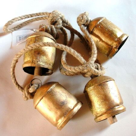 Handicrafts Shabby Chic Country Style Rustic Metal Hanging Giant Cow Bells, 76 cm Length, Antique Gold, 4 Count
