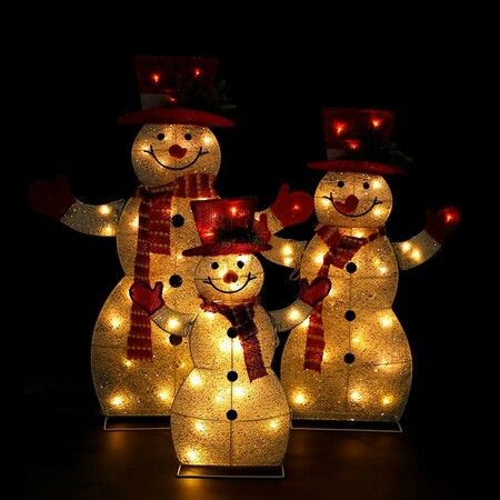 Stockholm Christmas Lights LED Glitter Snowman Family 90 LEDs Warm White 3pc Easy Assembly All 3 Pieces Connect Together and Run From One Transformer