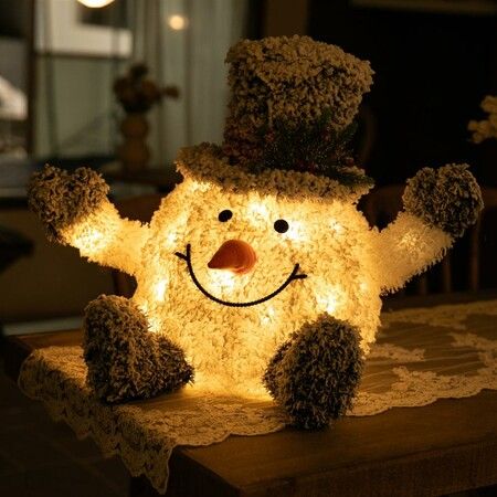 Stockholm Christmas Lights LED Frosty Cute Snowman Top Hat Warm White Steady Glow Heavy Snow Flocked Real Snowball Effect Easy and Minimal Assembly