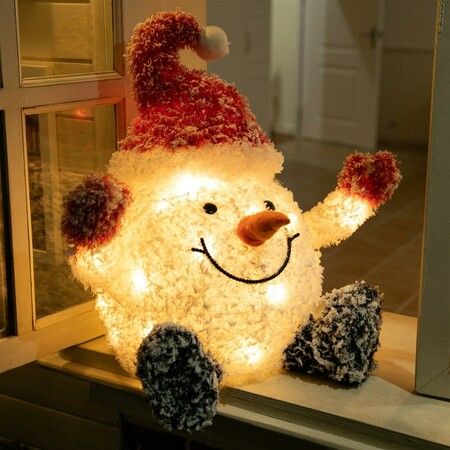 Stockholm Christmas Lights LED Frosty Cute Snowman Santa Warm White Steady Glow Heavy Snow Flocked For Real Snowball Effect Easy and Minimal Assembly