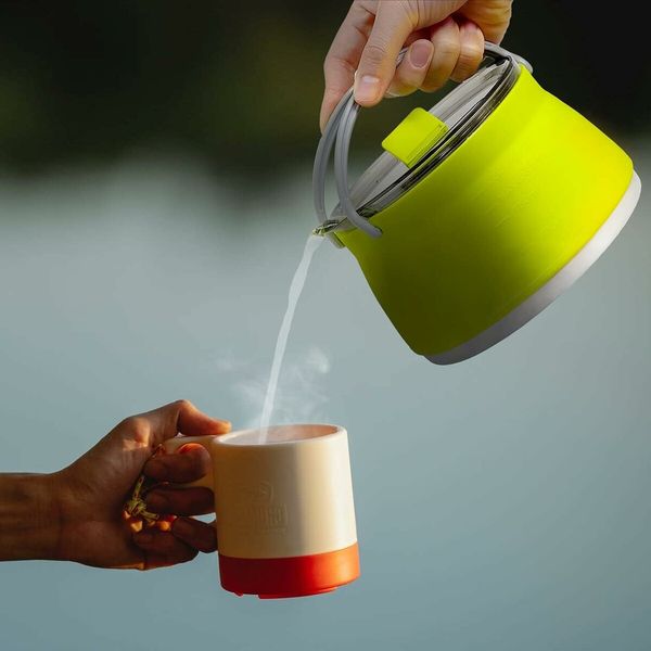 Collapsible Camping Kettle for Hiking, Backpacking and Outdoors 1 Liter Capacity