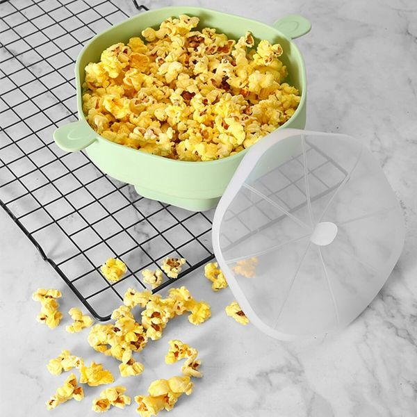 Green Microwave Popcorn Popper Machine, Silicone Popcorn Maker Popper for Family Movie Night Popcorn Buckets