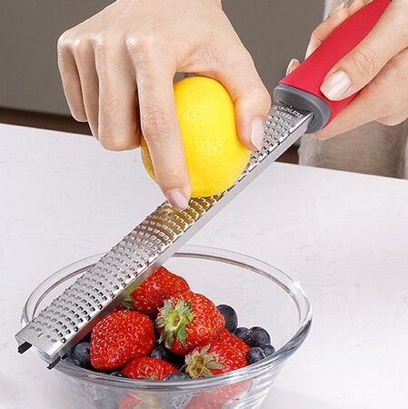 1 PCS Red  Classic Series Citrus Zester Stainless Steel Grater