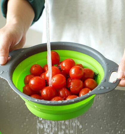 3 PCS Silicone Round Retractable Folding Drain Baskets Fruit Baskets Multifunctional Kitchen Plastic Basins for Draining Vegetable and Fruit