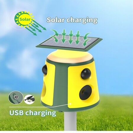 Solar Ultrasonic Animal Repeller Dog Repellent Waterproof 360 Induction LED Flame Light Outdoor Dogs Deer Cat and Raccoons for Garden Yard