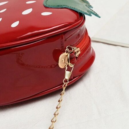 Strawberry Design Chain Crossbody Bag, Mini Cartoon Novelty Purse, Fashion Faux Leather Shoulder Bag