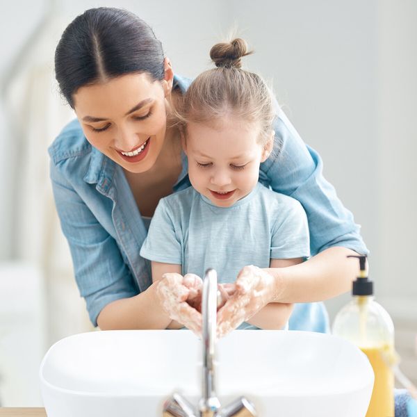 White Bathroom Basin Sink Vanity Vessel Washing Hand Wash Bowl Ceramic Above Counter Bath Toilet Countertop Modern