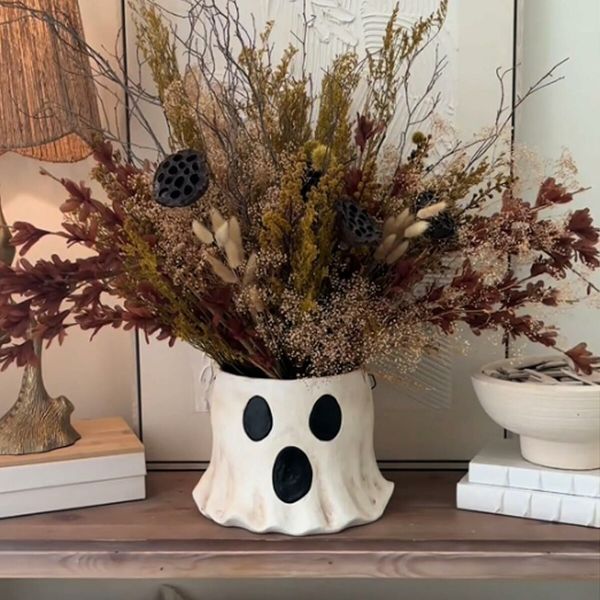 Ghost Bucket Decor, Ghost Vase,Ghost Planter Pot,Ghost Bucket Vase,Halloween Ghost Bucket,Ghost Vase Halloween,Halloween Ghost Planter for Home Decor (Size:Large 20cm)