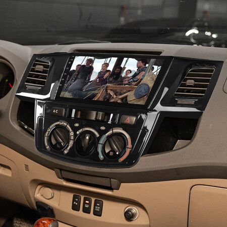 Hilux Car Stereo Head Unit GPS Carplay