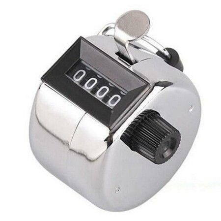 Keep Track on the Golf Course: Stainless Steel Finger Counter with Digits