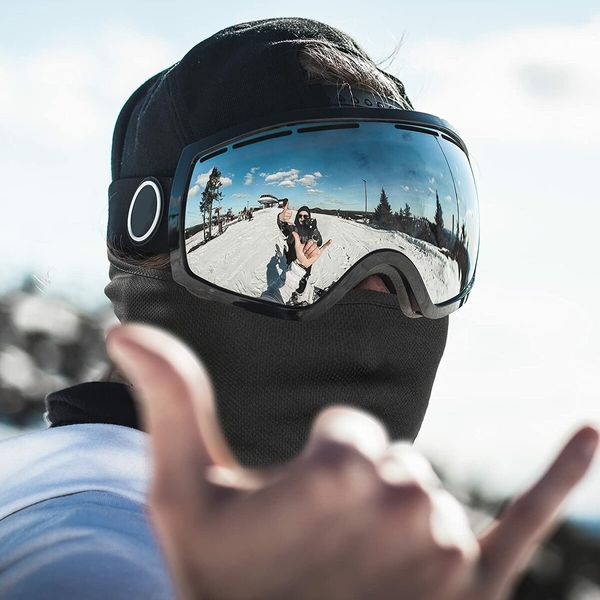 Versatile Breathable Balaclava Face Mask provides full-face coverage for warmth and protection during skiing,snowboarding, motorcycling,and other outdoor activities