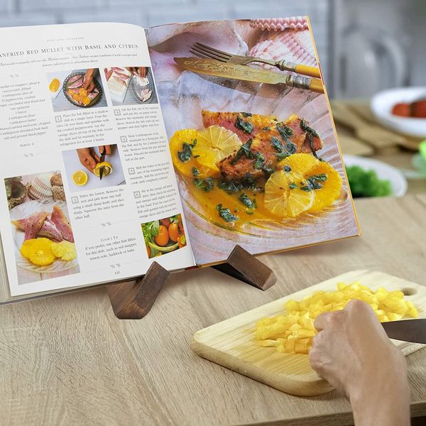 Wooden Cookbook Holder for Stylish and Convenient Recipe Display