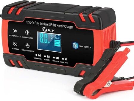 Fast Efficient 8-Amp Car Battery Charger and Maintainer with Temperature Compensation Trickle charging for long-term battery maintenance,LCD Display,support both 12V & 24V batteries