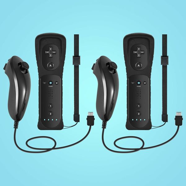 2-Pack Wii Controllers with Nunchucks, Built-In Speaker and Vibration: Enhanced Gaming Experience for Wii and Wii U (Black)