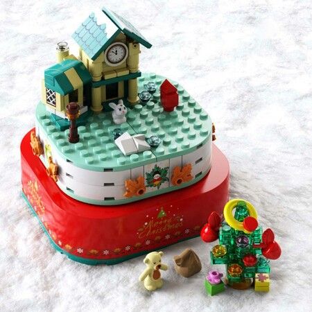 Christmas Music Box Building Block Kit,with Auto Rotating Snowman Play Christmas Music for Christmas New Year Gifts