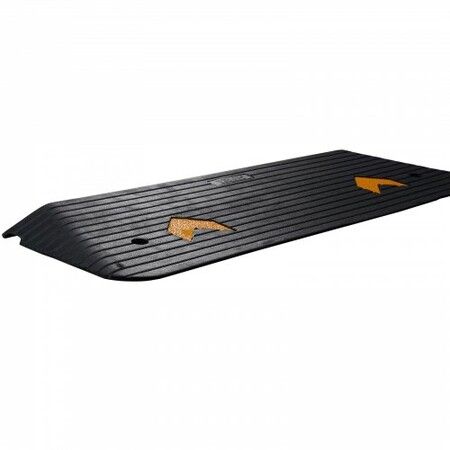 Upgraded Rubber Threshold Ramp 3.8 cm Rise Wheelchair Ramp Doorway Natural Curb Ramp Rated 15 tons Load Capacity Non-Slip Textured Surface Rubber Curb Ramp