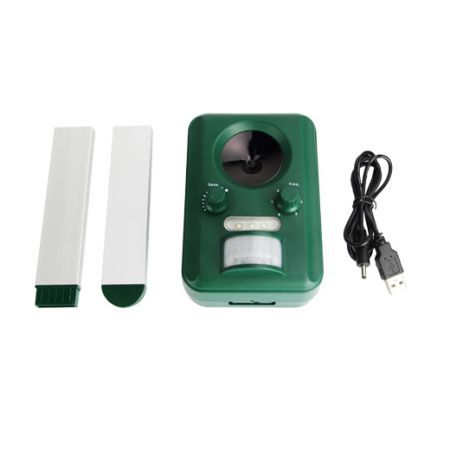 2 x Motion  Activated Solar Power Pest Repeller