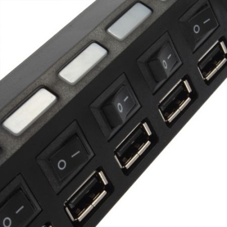 LUD 7 Ports USB Hub With ON/OFF Switch Black