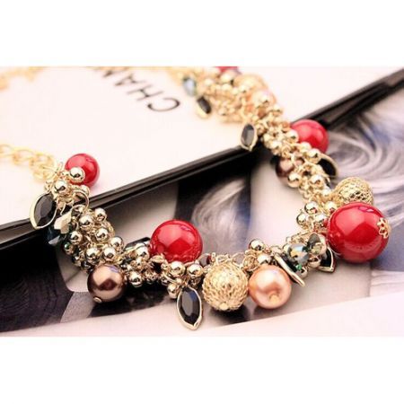 Lovely Colorful Pearl Gold Chain Necklace