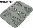 Wiltshire Santa's Kitchen Christmas Muffin Pan - 6 Cup