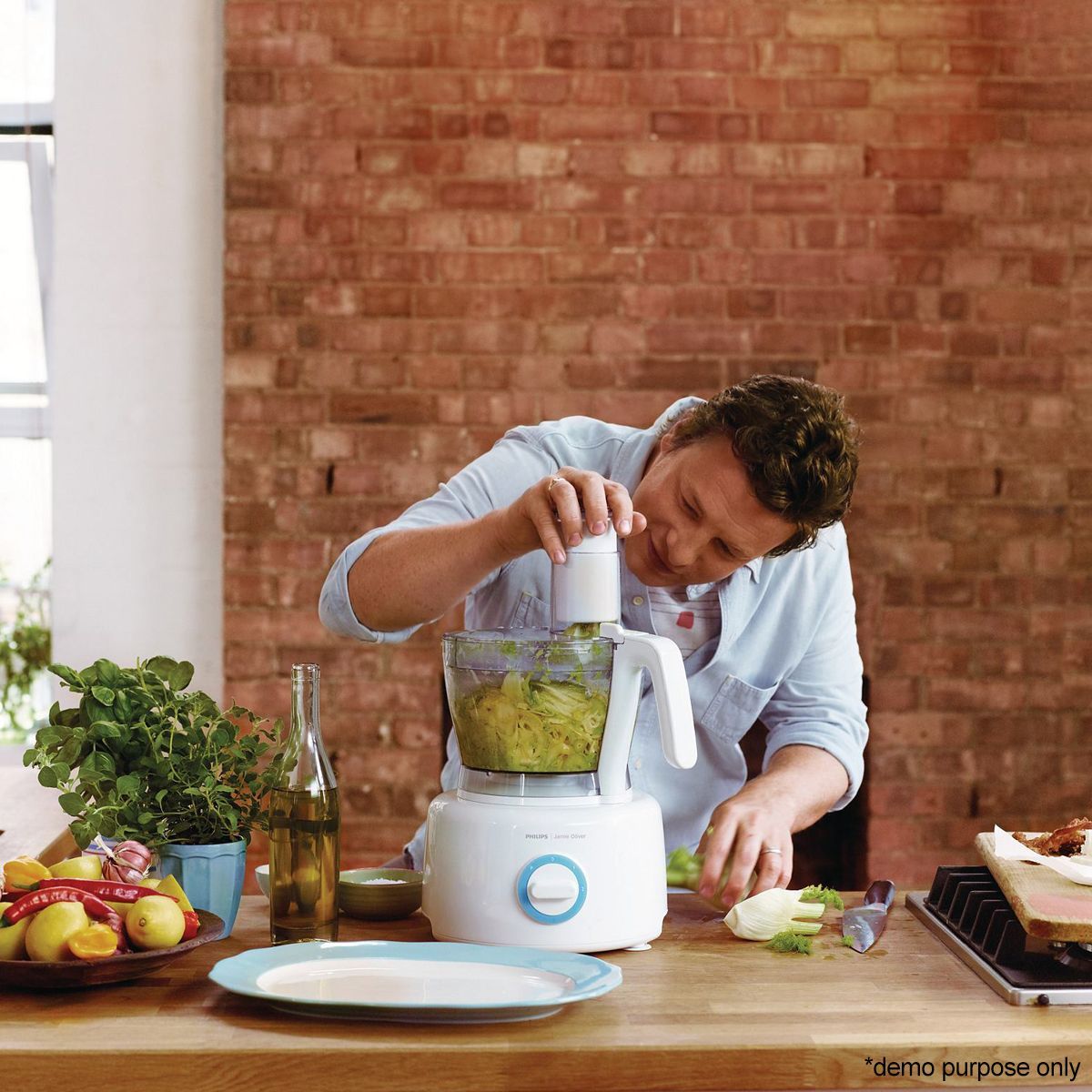 Philips Jamie Oliver Food Processor 1000W with 3.4L Bowl & 8 Accessories Crazy Sales